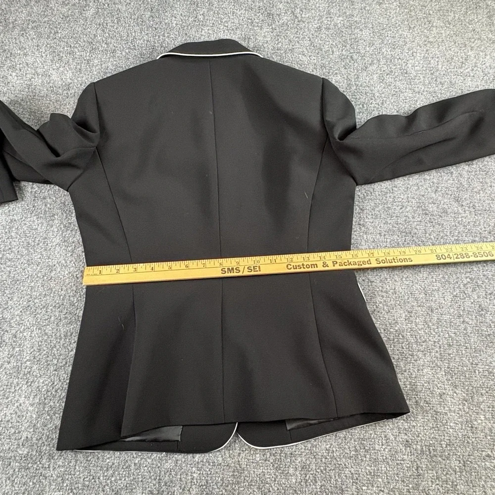 Tahari Arthur S Levine Womens 6P Black Blazer White Piping Preppy Career Office‎